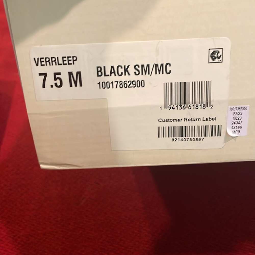 Style & co Boots - Picture 2 of 2